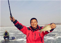 钓友详解冬季为何是最佳钓鱼季节（三）