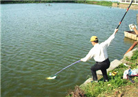 资深钓鱼人解析钓大鱼最常用的遛鱼技巧
